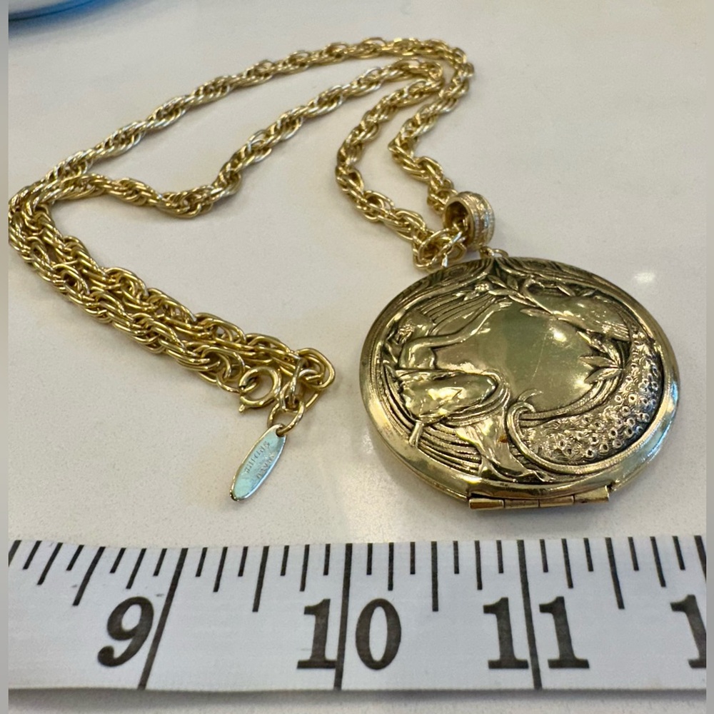 VTG Whiting & Davis Signed 70s Gold-Toned Oversized Mermaid Locket Necklace EUC - Picture 16 of 17